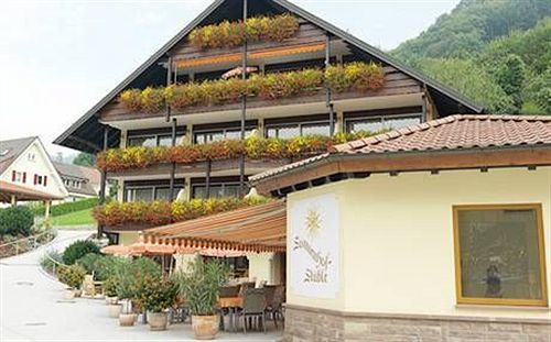 Sonnenhof & Hotel 4*